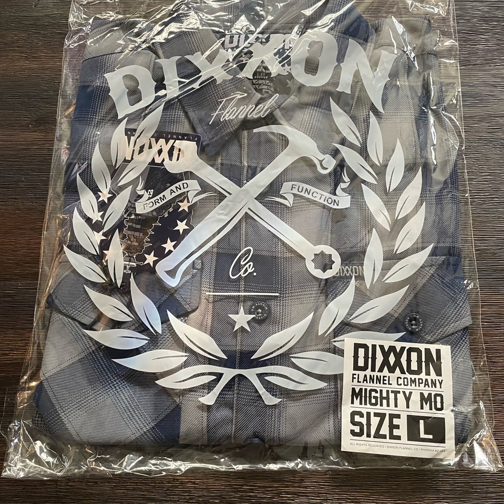 Dixxon “Mighty Mo” Men’s L Flannel *NIB